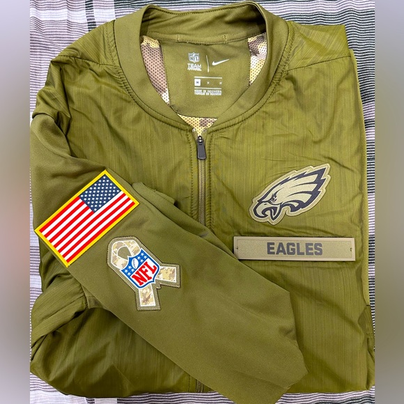 Nike PHILADELPHIA EAGLES “Salute to Service” Men’s Hybrid Jacket - Picture 4 of 4